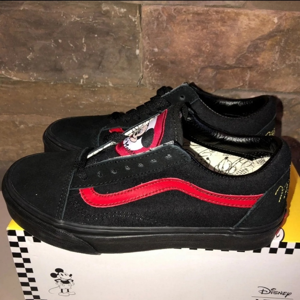 Disney mickey mouse vans shoes w10.5- men 9